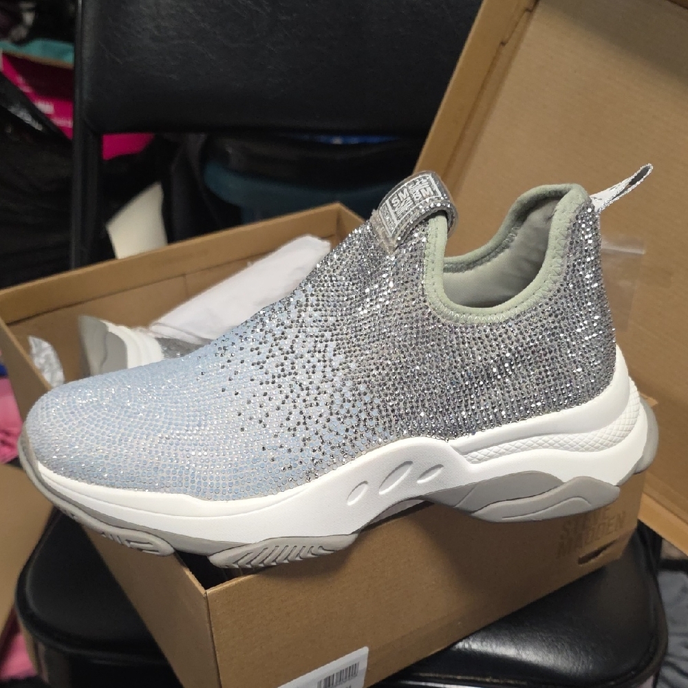 Steve Madden Women's Glittering Silver and Gray Sneakers